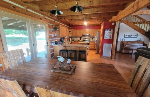 Dandridge Cabin | 20% Off Book By 9/30 Lake & Mountain View, Hot Tub