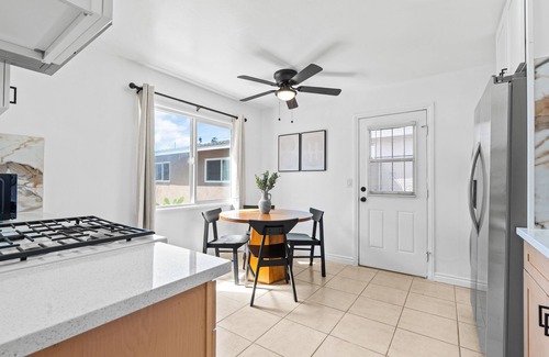 Tustin House | 20% OFF Brand New Furnished 2BR w Private Garage