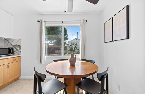 Tustin House | 20% OFF Brand New Furnished 2BR w Private Garage