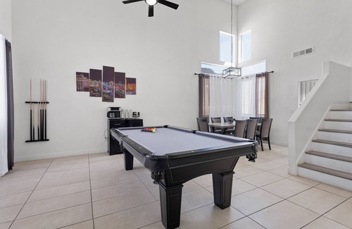 River Mountain House | 20% OFF your next Luxury Haven wt HEATED Pool-Spa & RV Parking