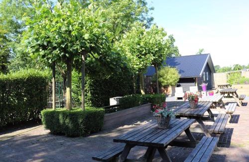 Noardburgum House | 20 pax Farmhouse in Noardbergum with hottub and pub