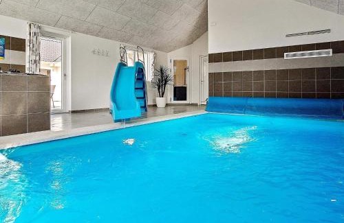 Olpenitz House | 20 person holiday home in Hasselberg