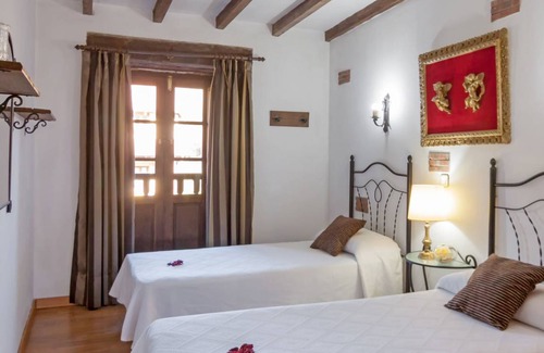 Cobijon Apartment | 200 m² Apartment ∙ 3 bedrooms ∙ 8 guests