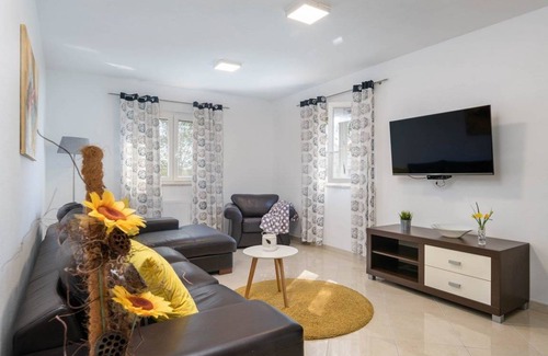 Prodol House | 200 m² House ∙ 3 bedrooms ∙ 8 guests