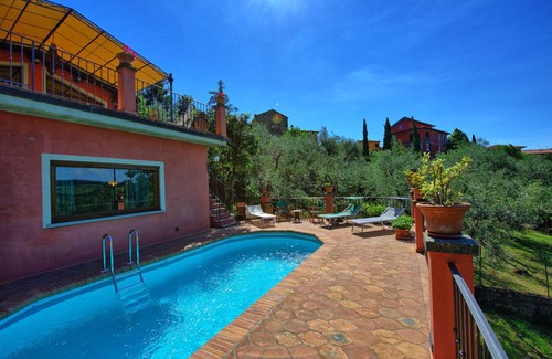 Donnini Villa | 200 m² Villa ∙ 3 bedrooms ∙ 6 guests
