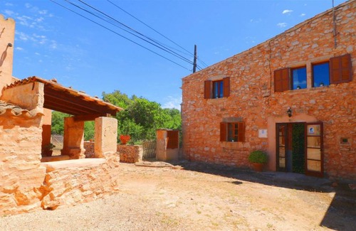 Es Llombards Villa | 200 m² Villa ∙ 3 bedrooms ∙ 6 guests
