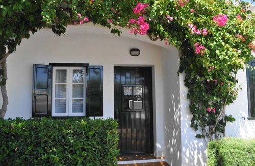 Es Canutells Villa | 200 m² Villa ∙ 4 bedrooms ∙ 6 guests