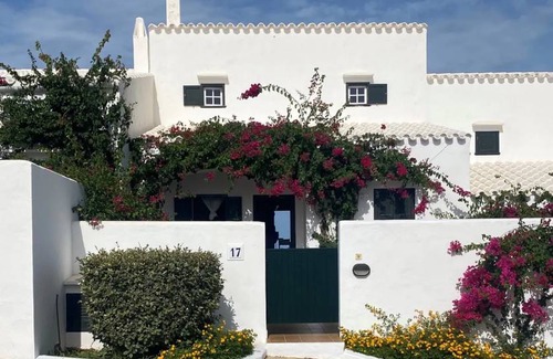 Es Canutells Villa | 200 m² Villa ∙ 4 bedrooms ∙ 6 guests