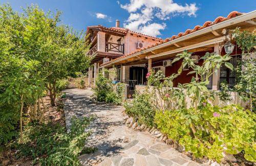 Pantokratoras Villa | 200 m² Villa ∙ 3 bedrooms ∙ 7 guests