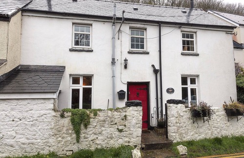 Parkmill Cottage | 200 year old cottage - short walk to the beach