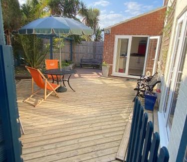 Poole House | 200A Ringwood Road
