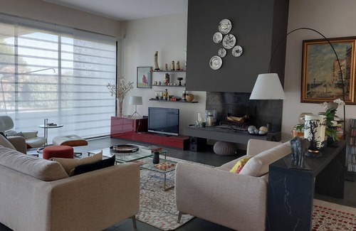 Meyreuil Villa | 200m2 architect-designed villa near Aix-en-Provence
