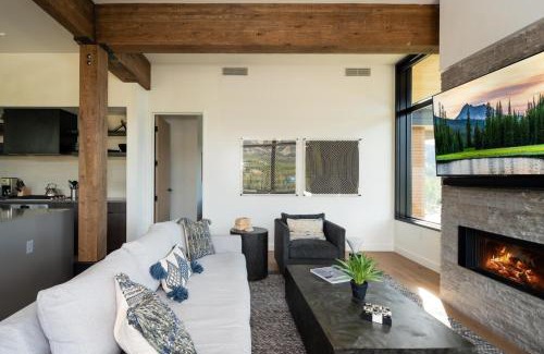 Big Sky Apartment | 201 LakeLodge by Moonlight Basin Lodging