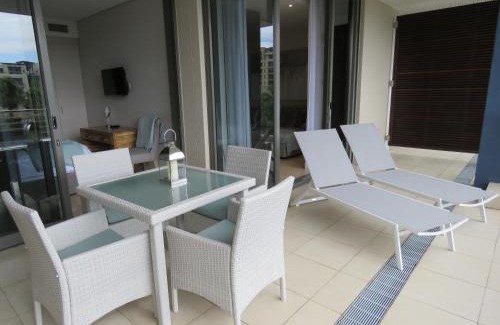 Victoria and Alfred Waterfront Apartment | 202 Kylemore A Waterfront Marina