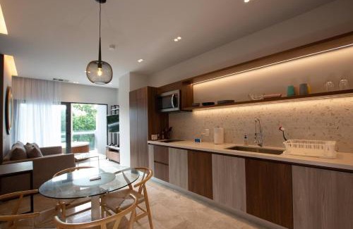 Zazil-ha Apartment | 2022 Modern Condo Steps to the Ocean w/Hot Tub