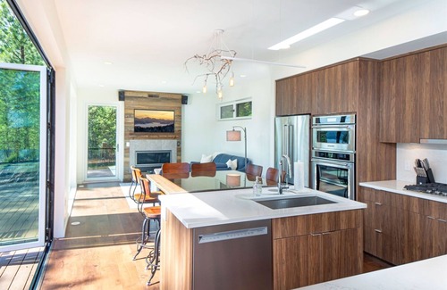 Whitefish House | 2022 Modern Whitefish Lake Home with Private Hot Tub and Stunning Lake Views!