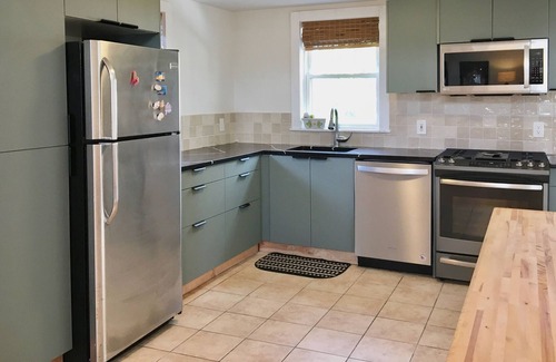 Asbury Park Cottage | 2022 Newly Renovated Secluded Carriage House is just 4 Blocks to Surfer's Beach
