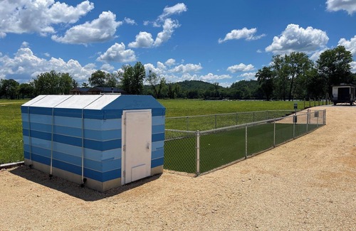 Olivehill House | 2024 Airstream Flying Cloud 30FB - Fishermans Hideaway Campsite Included
