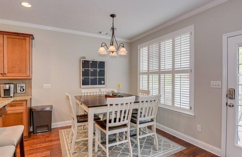 Evans House | 2024 Masters Week Rental - 5BR 4BA - Sleeps 12