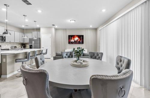 Four Corners House | 2025 Brand NEW 05Bdrms At Windsor Cay