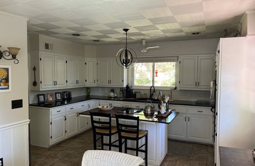 North Augusta House | 2025 Masters Rental. "Hydrangea Hill" Pool. North Augusta- Sleeps 6.