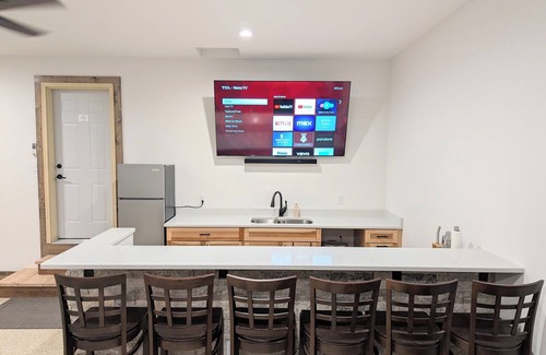 New Lisbon House | 2025 Special! Private Beach; Garage Bar; Near WI Dells; King Beds, Massage Chair