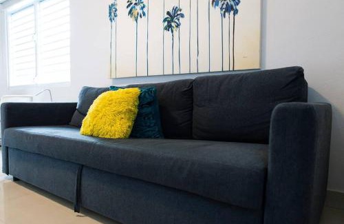 San Mateo Apartment | 203-Tranquil Renovated Charm in the City, Near the Beach with Free parking