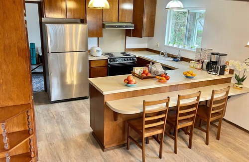 Lake Forest Park House | 20406 54th PL Lake Forest Park House