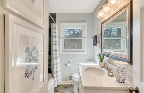 Smyrna House | 2051 Harwinor Road Southeast