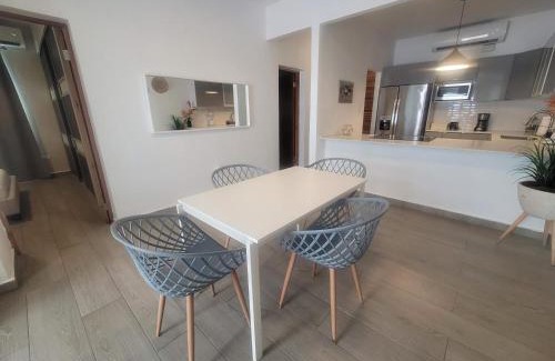 Ocean Park House | 2058 España by Stay with Bear