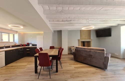 Le Magny House | 208 m² House ∙ 8 bedrooms ∙ 20 guests