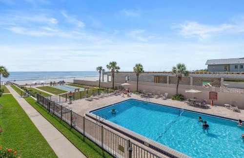New Smyrna Beach Apartment | 208 - Poolside 2 BR Great Ocean View