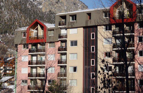 Briancon Apartment | 20m from ski slopes, 4th floor, balcony, ski locker, 30m², Serre Chevalier