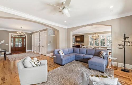Vanderhorst Plantation House | 21 Bufflehead Drive by Akers Ellis Rentals