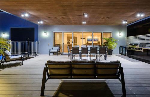 Exmouth House | 21 Corella Court