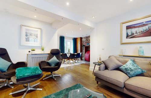 Lynton House | 21 Cross Street
