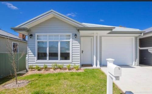 Central Mudgee House | 21 On Court