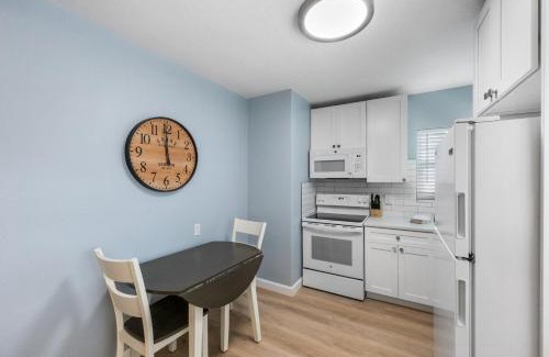 Madeira Beach House | #211 Surf Song Resort