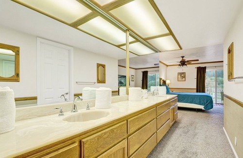Moonridge Cabin | 2118-moonridge Golf And Sunset View 4 Bedroom Home by RedAwning