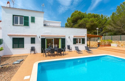 Serpentona Villa | 215 m² Villa ∙ 3 bedrooms ∙ 6 guests