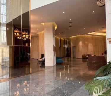 Noida Apartment | 21st Floor SkyStudio Suite with Balcony