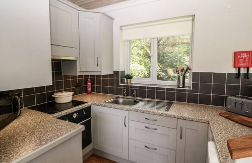 Llanbedrog Cottage | 22 GLYN Y MOR, pet friendly, country holiday cottage in Llanbedrog