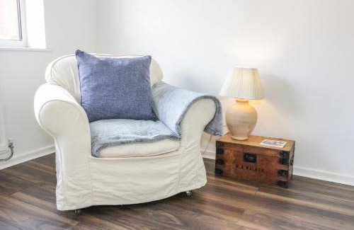 Menai Bridge House | 22 Gwel Yr Wyddfa