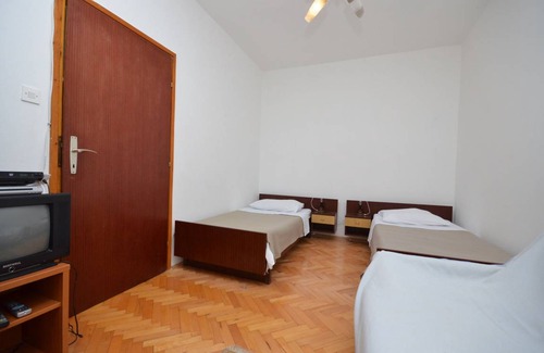 Jadrtovac Apartment | 22 m² Apartment ∙ 1 bedroom ∙ 3 guests