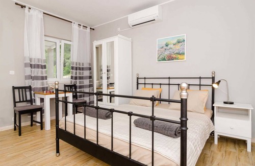 Okuklje Apartment | 22 m² Studio flat ∙ 1 bedroom ∙ 2 guests