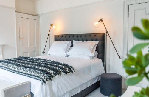 Bootham House | 22 North Parade