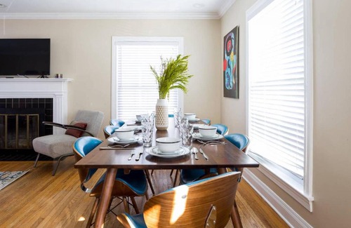 Wellington Bed & Breakfast | 2203 Brighton Drive, Louisville