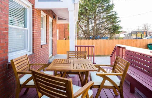 Wellington Bed & Breakfast | 2203 Brighton Drive, Louisville