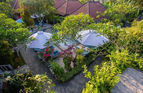 Mushroom Bay Resort | 221 Garden Cottages