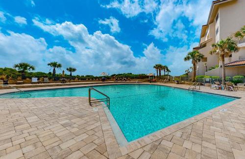 Fernandina Beach House | 225 Sandcastles - Hotel Side